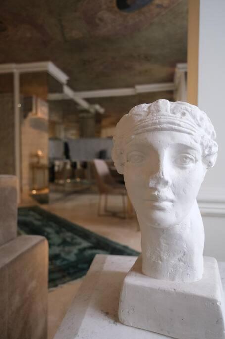 Ab Residences -Cihangir Luxury Antique Apartment Истанбул Екстериор снимка