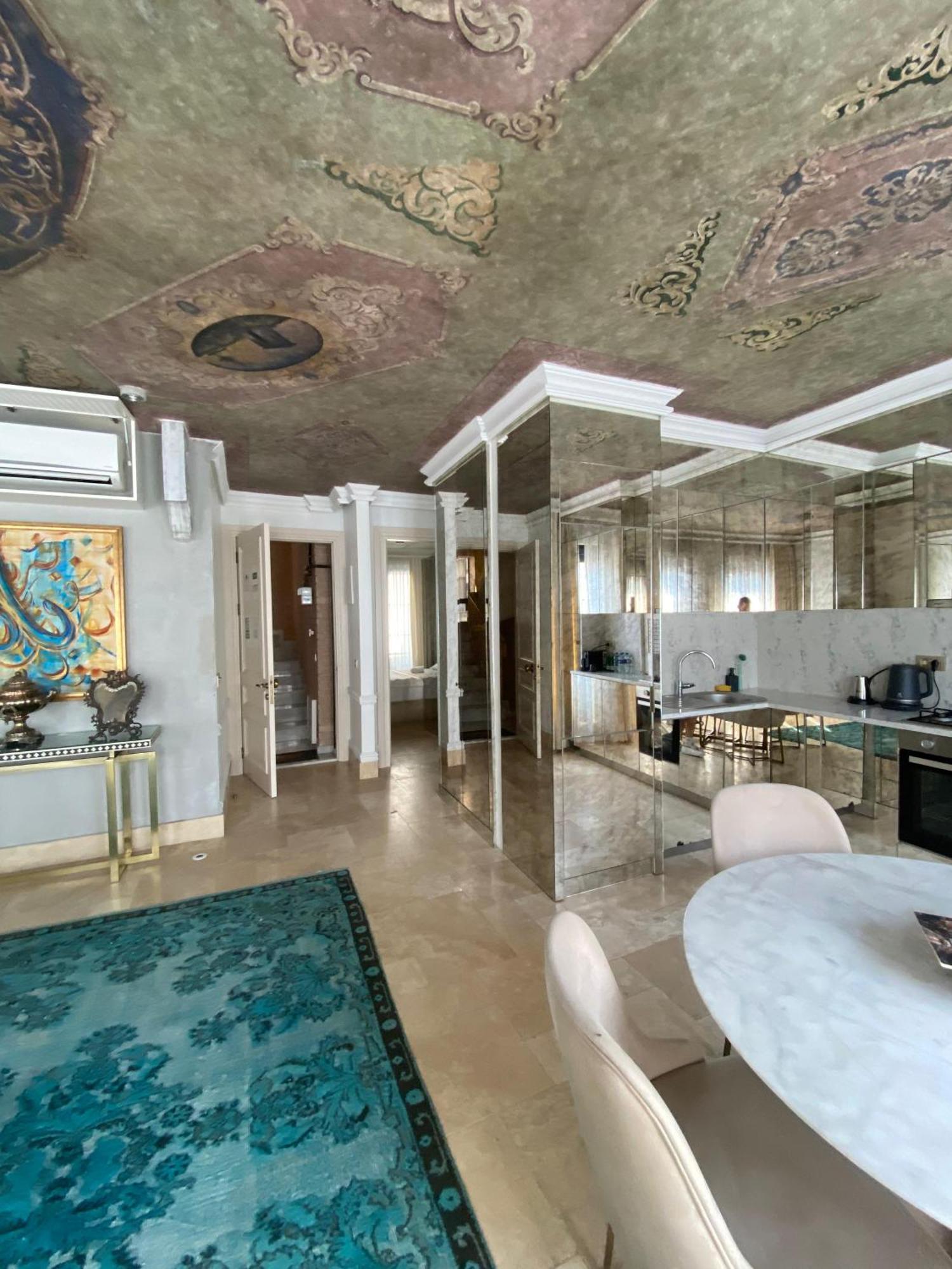 Ab Residences -Cihangir Luxury Antique Apartment Истанбул Екстериор снимка