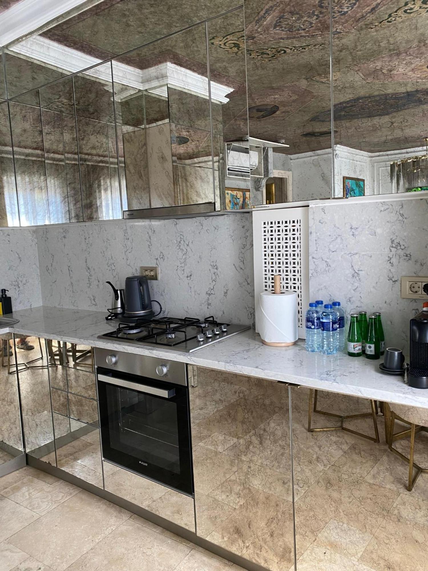 Ab Residences -Cihangir Luxury Antique Apartment Истанбул Екстериор снимка
